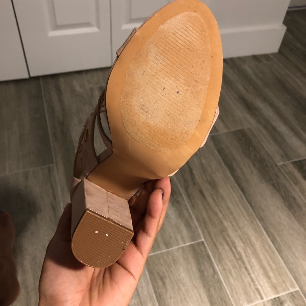 Sandals - Picture 2 of 6